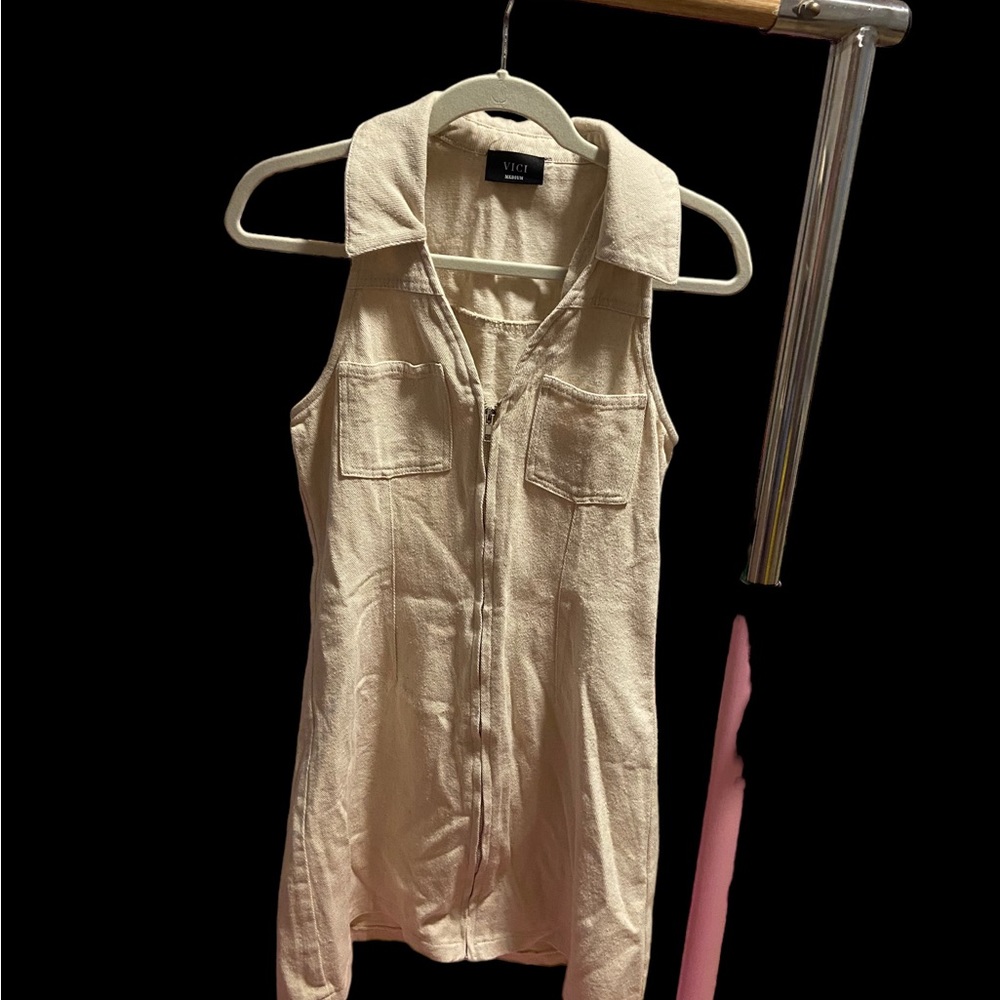 Viki dress sleeveless tan